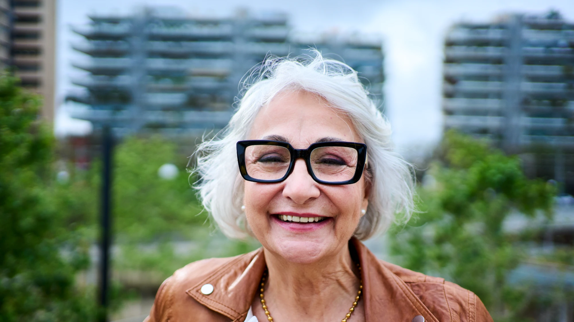 What Is the 3/2 Rule for Dental Implants? A Dentist Explains | SmileNow Blog